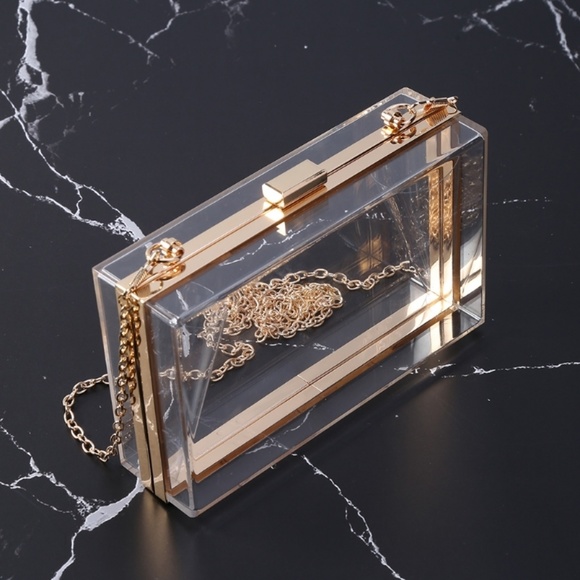 Clear Acrylic Box Clutch Bag With Crossbody Strap - Picture 1 of 6